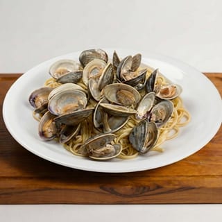 Linguini with Clam Sauce (Lunch)